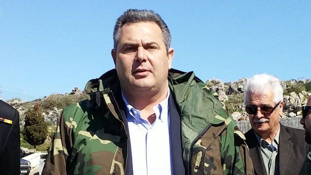 “ΣΤΑ ΤΕΣΣΕΡΑ” – ΑΚΟΥΣΤΕ το τραγούδι που γράφτηκε για τον Καμμένο-ΤΑ ΣΠΑΕΙ!ΟΛΟΙ ΠΑΝΩ… ΜΕ ΤΟΝ ΠΑΝΟ! (βίντεο) “ΣΤΑ ΤΕΣΣΕΡΑ” – ΑΚΟΥΣΤΕ το τραγούδι που γράφτηκε για τον Καμμένο-ΤΑ ΣΠΑΕΙ!ΟΛΟΙ ΠΑΝΩ… ΜΕ ΤΟΝ ΠΑΝΟ! (βίντεο)