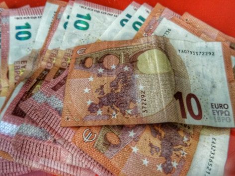 Καρδίτσα: “Έφαγε” λεφτά από ανέργους τάζοντας δουλειές… Καρδίτσα: “Έφαγε” λεφτά από ανέργους τάζοντας δουλειές…