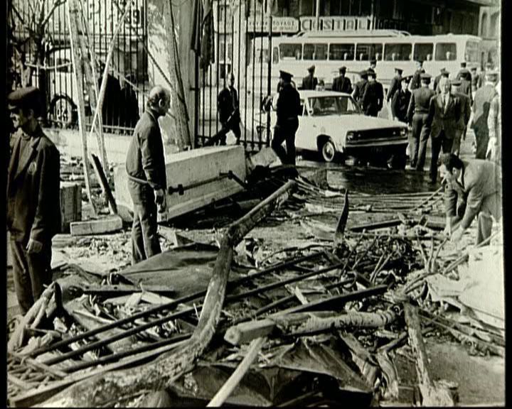 60 σπανιες φωτογραφίες από την 17 Νοέμβρη 1973. 60 σπανιες φωτογραφίες από την 17 Νοέμβρη 1973.