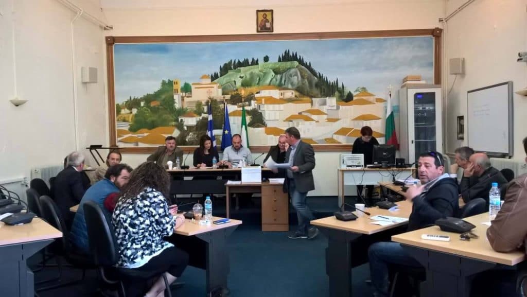ΔΗΜΑΙΡΕΣΙΕΣ ΣΤΟ ΔΗΜΟ ΔΟΜΟΚΟΥ: ΑΝΤΩΝΟΠΟΥΛΟΥ-ΚΟΓΙΑΣ- ΧΡΙΣΤΟΔΟΥΛΟΥ ΣΤΟ ΝΕΟ ΠΡΟΕΔΡΕΙΟ. ΟΛΑ ΤΑ ΟΝΟΜΑΤΑ ΤΩΝ ΕΠΙΤΡΟΠΩΝ ΚΑΙ ΦΩΤΟΓΡΑΦΙΕΣ!