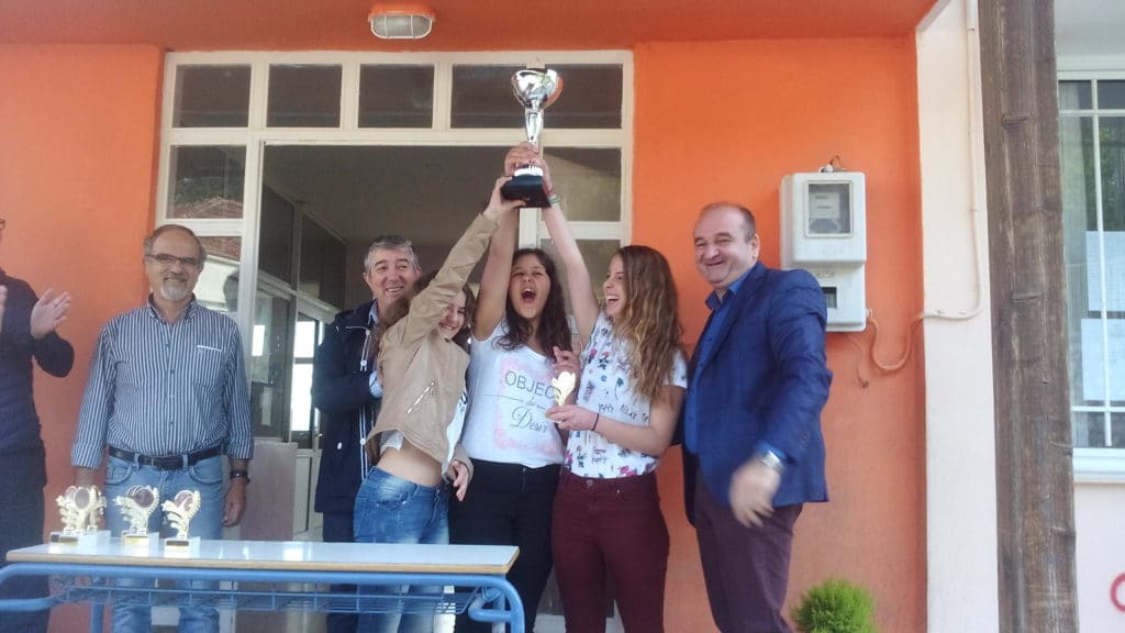 Βράβευση μαθητριών Γυμνασίου Δομοκού  για την κατάκτηση του Πρωταθλήματος Μπάσκετ στο νομό Φθιώτιδος (ΦΩΤΟΓΡΑΦΙΕΣ )
