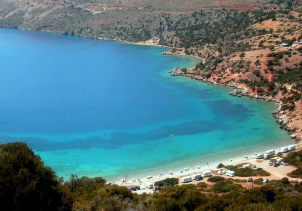 Τι φταίει και οι Ελληνες πνίγονται στη θάλασσα; (video)