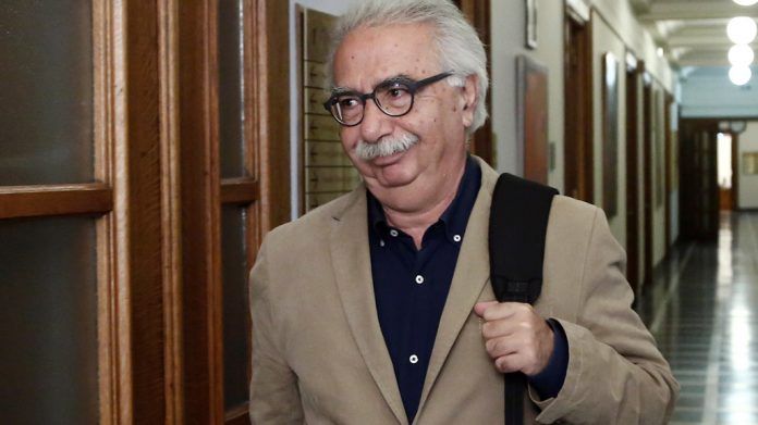 Νέες αντιδράσεις για Γαβρόγλου: «Εξαγόρασε τη θητεία του και τώρα καταργεί…» Τι απαντά Νέες αντιδράσεις για Γαβρόγλου: «Εξαγόρασε τη θητεία του και τώρα καταργεί…» Τι απαντά