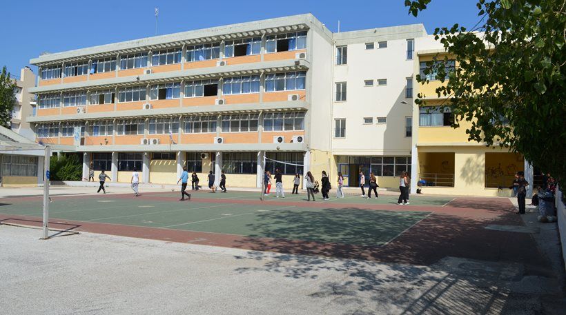 «Τσουνάμι» αλλαγών σε Γυμνάσια και Λύκεια – Τι θα ισχύει για απουσίες, διαγωγή, αποβολές «Τσουνάμι» αλλαγών σε Γυμνάσια και Λύκεια – Τι θα ισχύει για απουσίες, διαγωγή, αποβολές