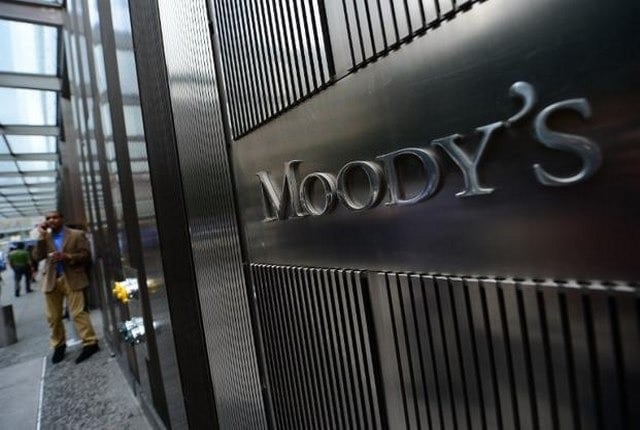 Οικονομία Moody’s για Ελλάδα: Παρελθόν η κρίση – Τι θα γίνει με δουλειές, μισθούς, ακίνητα Οικονομία Moody’s για Ελλάδα: Παρελθόν η κρίση – Τι θα γίνει με δουλειές, μισθούς, ακίνητα