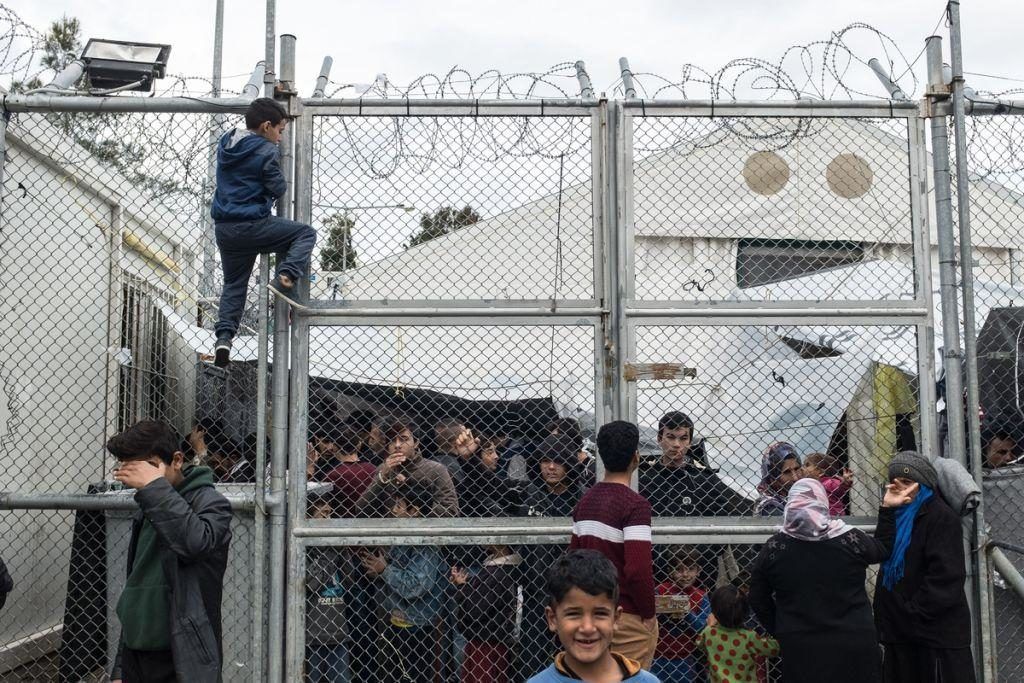Εγραψαν για την ντροπή στη Μόρια και το σκάνδαλο με τα 1,6 δισ. – Γιατί δεν πήγαν φυλακή;