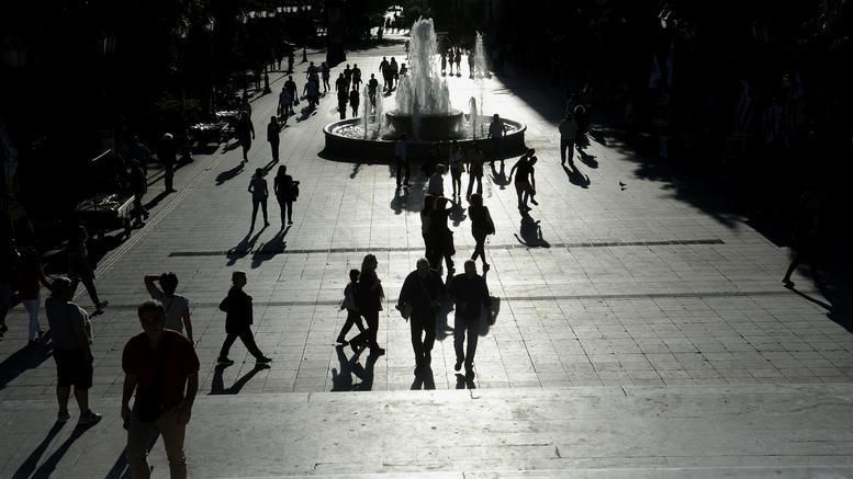 Σοκάρει το χάσμα γεννήσεων – θανάτων το 2017 στην Ελλάδα Σοκάρει το χάσμα γεννήσεων – θανάτων το 2017 στην Ελλάδα
