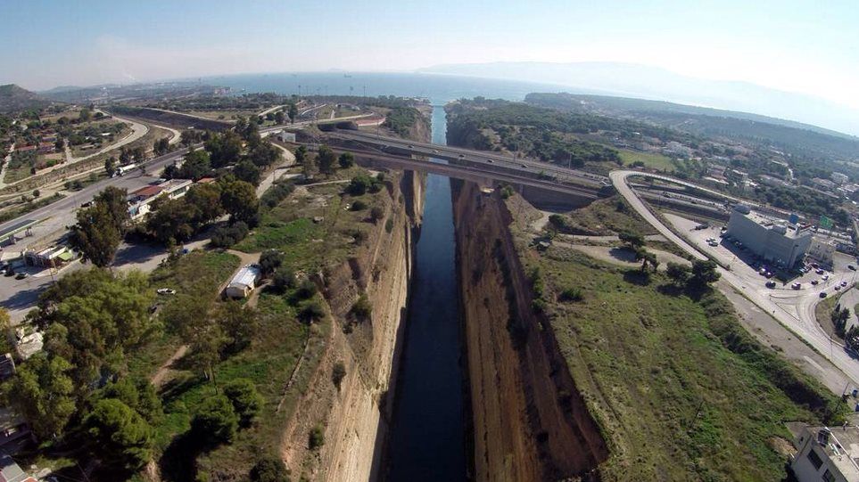 Τραγωδία στα Ίσθμια: Αυτοκτόνησε 56χρονος που κινδύνευε να χάσει το σπίτι του Τραγωδία στα Ίσθμια: Αυτοκτόνησε 56χρονος που κινδύνευε να χάσει το σπίτι του