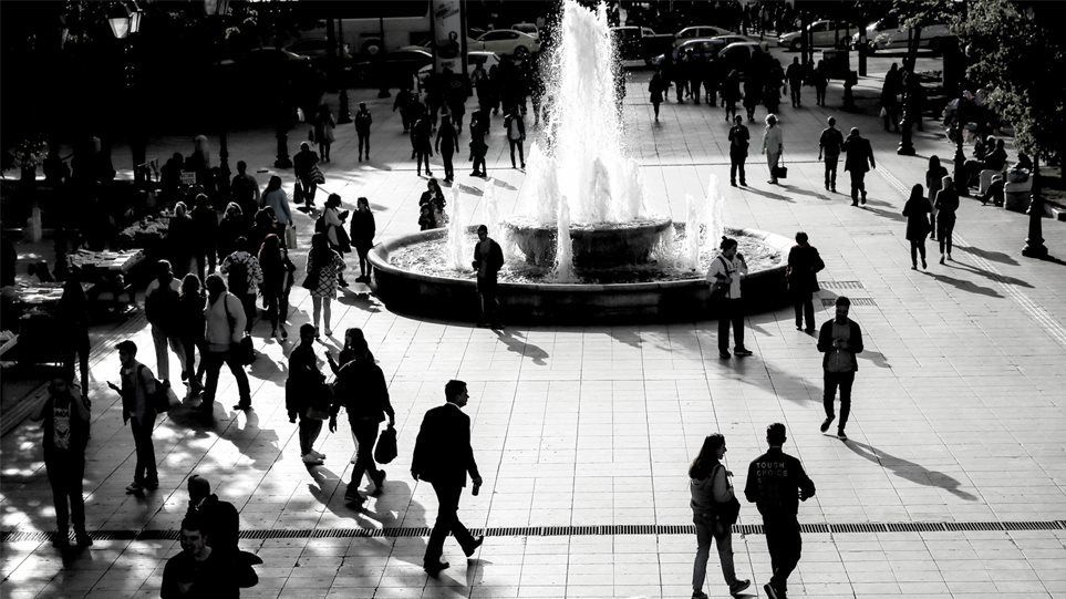 ΤτΕ: Νέα μέτρα φέρνει η γήρανση του πληθυσμού και η ακύρωση των περικοπών στις συντάξεις ΤτΕ: Νέα μέτρα φέρνει η γήρανση του πληθυσμού και η ακύρωση των περικοπών στις συντάξεις