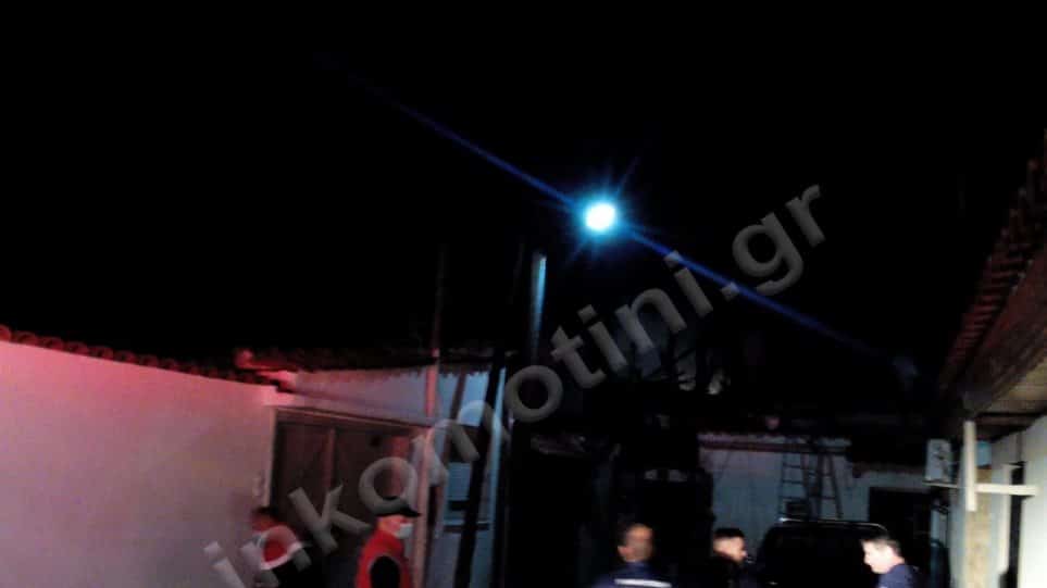 Απανθρακώθηκε στο σπίτι του 38χρονος στην Κομοτηνή – Δεν είχε ρεύμα και χρησιμοποιούσε κεριά Απανθρακώθηκε στο σπίτι του 38χρονος στην Κομοτηνή – Δεν είχε ρεύμα και χρησιμοποιούσε κεριά