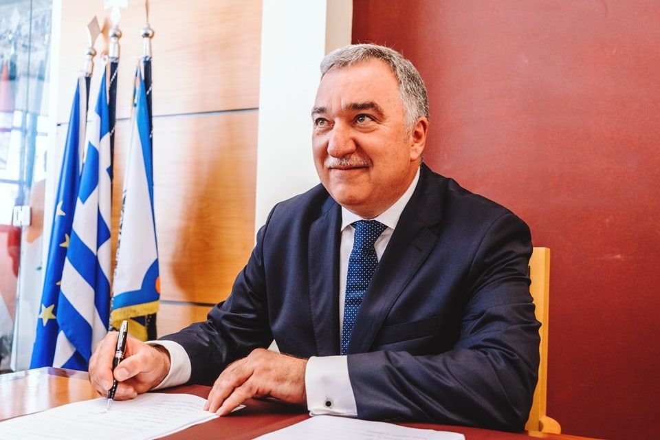Ορκίστηκε ο νέος Δήμαρχος Λαμιέων και το νέο Δημοτικό Συμβούλιο (Φωτογραφίες) Ορκίστηκε ο νέος Δήμαρχος Λαμιέων και το νέο Δημοτικό Συμβούλιο (Φωτογραφίες)