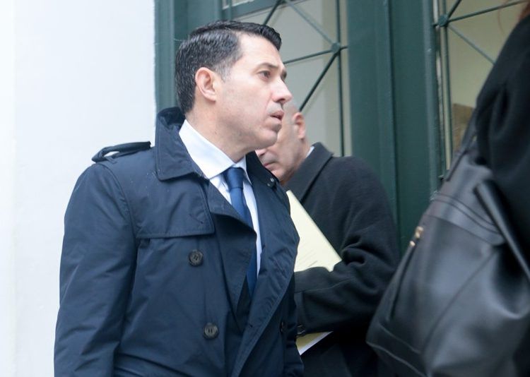 Κατάθεση Νικ. Μανιαδάκη: «Επι Ράϊκου μου είχαν προτείνει πρώτη φορά να καταθέσω για πολιτικά πρόσωπα» Κατάθεση Νικ. Μανιαδάκη: «Επι Ράϊκου μου είχαν προτείνει πρώτη φορά να καταθέσω για πολιτικά πρόσωπα»