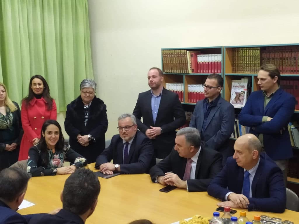 Η Υφυπουργός Εργασίας Δόμνα Μιχαηλίδου στο Παράρτημα Προστασίας Παιδιού στη Λαμία.