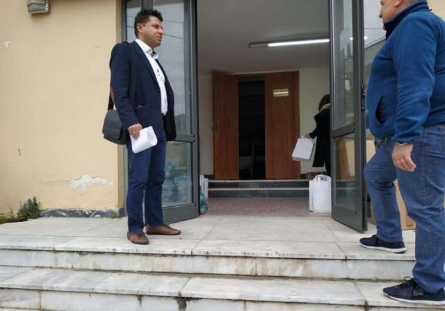 Δήμος Δομοκού: Μοίρασε τοπικά προϊόντα με το «Βοήθεια στο Σπίτι» Δήμος Δομοκού: Μοίρασε τοπικά προϊόντα με το «Βοήθεια στο Σπίτι»
