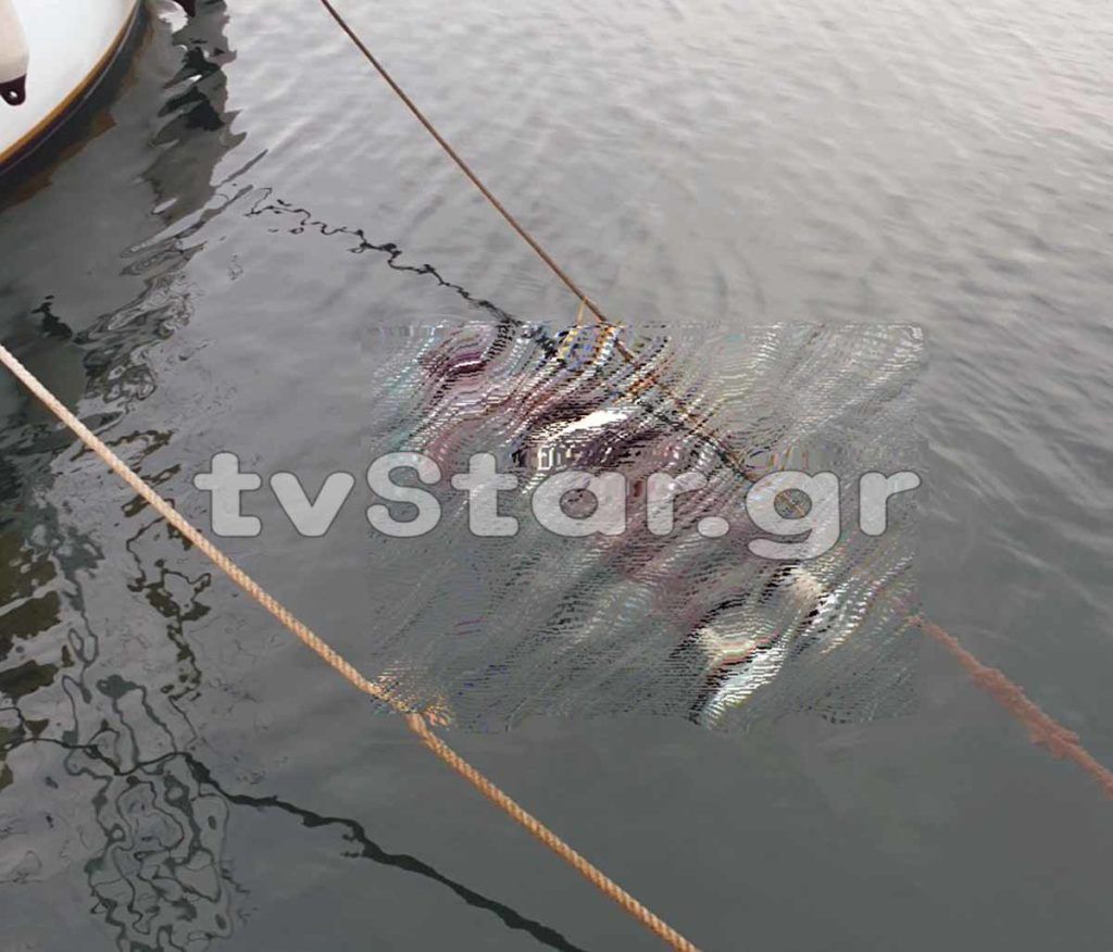 Σοκ στις Ράχες. Βρέθηκε γυναίκα πνιγμένη στη θάλασσα. (φωτο) Σοκ στις Ράχες. Βρέθηκε γυναίκα πνιγμένη στη θάλασσα. (φωτο)