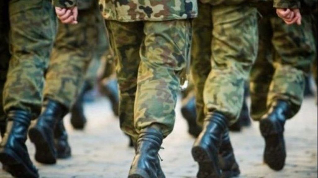 Κατεβάζουν το στρατό για τη «Μήδεια»: Θα ανοίγει δρόμους και θα κόβει δέντρα για να φτάνει ο ΔΕΔΔΗΕ – Κλειστή η εθνική, σε κλοιό η Αττική