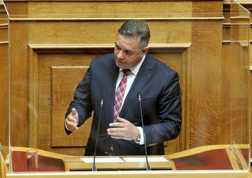 Λύση ζητά ο Θέμης Χειμάρας στη μεταβίβαση των παλαιών τρακτέρ και  πρόγραμμα απόσυρσής τους.