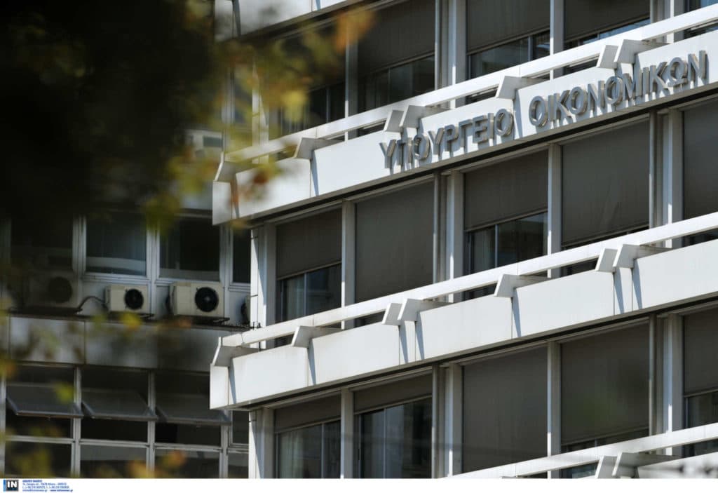 Μειωμένα κατά 33% τα ληξιπρόθεσμα χρέη των ΟΤΑ