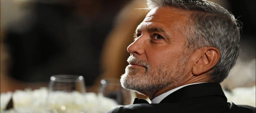 Λάβρος ο Τζορτζ Κλούνεϊ για τα Μάρμαρα του Παρθενώνα: «Πρέπει να επιστραφούν στην Ελλάδα» Λάβρος ο Τζορτζ Κλούνεϊ για τα Μάρμαρα του Παρθενώνα: «Πρέπει να επιστραφούν στην Ελλάδα»