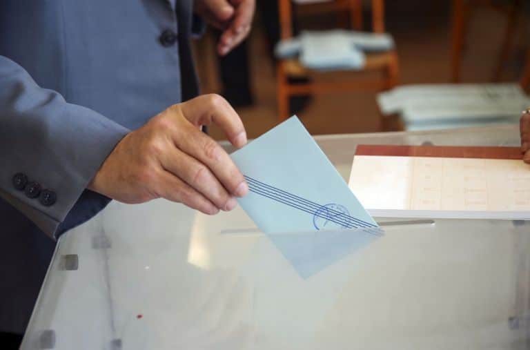 Νέος εκλογικός νόμος για την αυτοδιοίκηση: Εκλογή με 43% + 1 ψήφο Νέος εκλογικός νόμος για την αυτοδιοίκηση: Εκλογή με 43% + 1 ψήφο