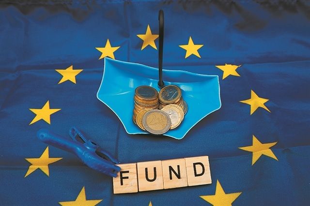 Ιδιωτικές επενδύσεις πάνω από 30 δισ. από το Ταμείο Ανάκαμψης Ιδιωτικές επενδύσεις πάνω από 30 δισ. από το Ταμείο Ανάκαμψης