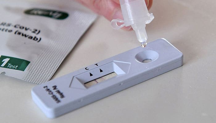 Self test: Στην Ελλάδα το πρώτο 1 εκατομμύριο – Από αύριο στα φαρμακεία Self test: Στην Ελλάδα το πρώτο 1 εκατομμύριο – Από αύριο στα φαρμακεία