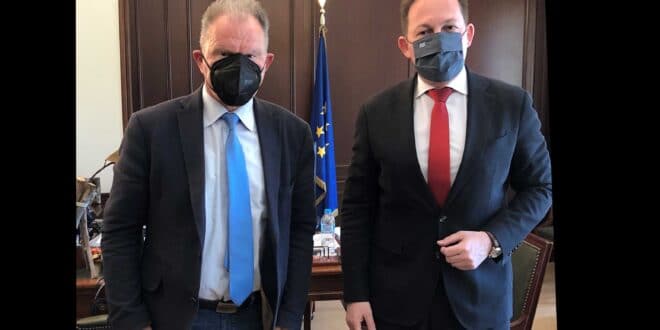 Ο Γ. Κοτρωνιάς στον αν. Υπουργό Στ. Πέτσα για έργο στην Πελασγία
