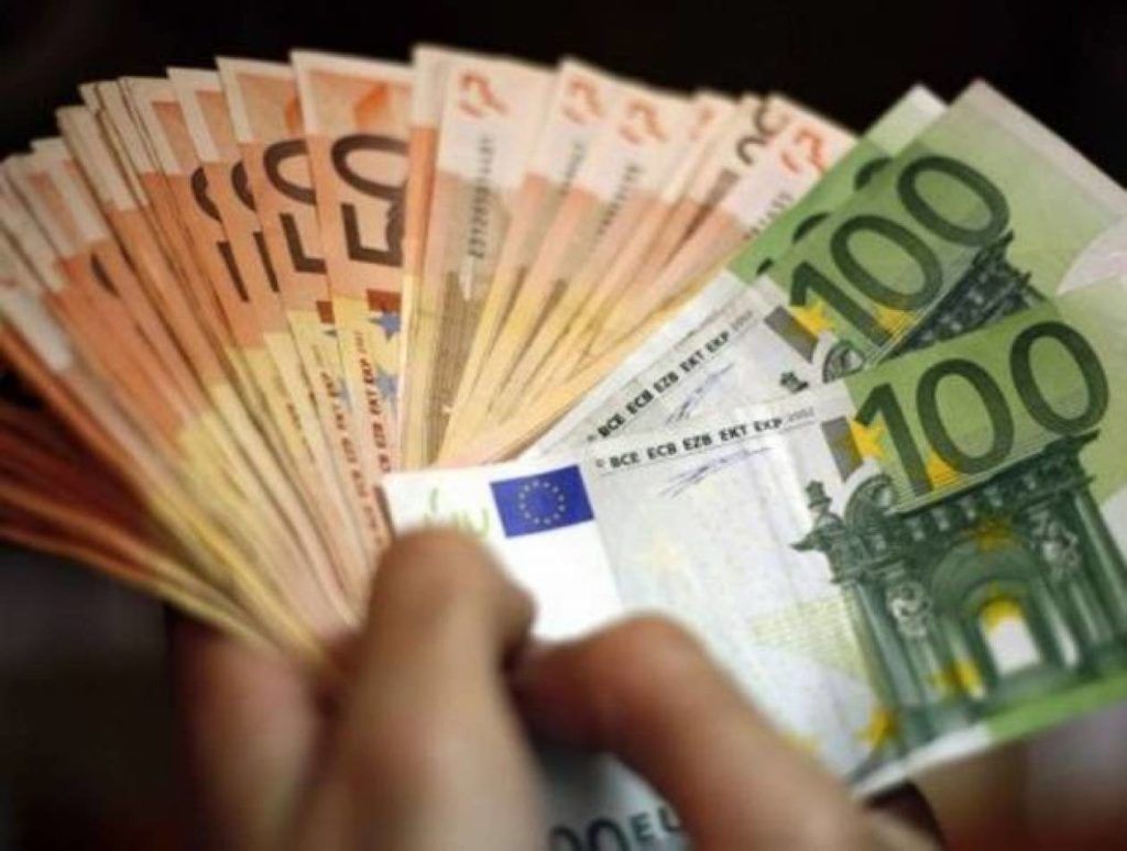 Ηράκλειο: Εκβιασμός δια της μεθόδου του θιγμένου συζύγου – Πώς βούτηξαν 3.000 ευρώ