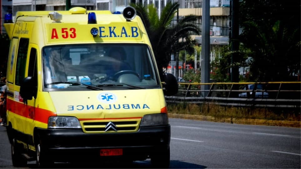 Τραγωδία στα Λεχαινά: Αυτοκίνητο παρέσυρε και σκότωσε πεντάχρονο κοριτσάκι Τραγωδία στα Λεχαινά: Αυτοκίνητο παρέσυρε και σκότωσε πεντάχρονο κοριτσάκι