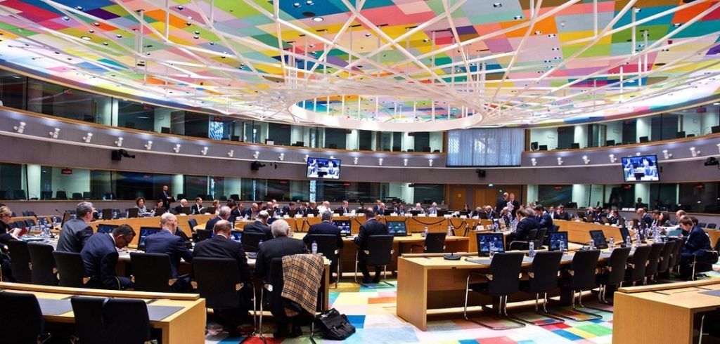 Eurogroup: Από τα μέτρα στήριξης στα μέτρα ανάπτυξης Eurogroup: Από τα μέτρα στήριξης στα μέτρα ανάπτυξης