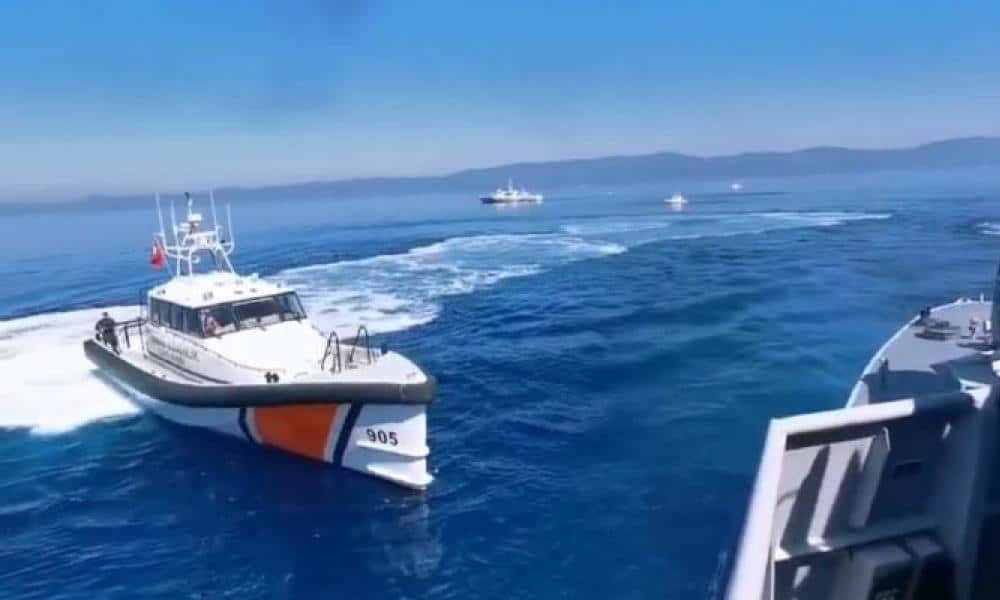 Συνεχίζονται οι προκλήσεις στο Αιγαίο: Τουρκικές ακταιωροί παρενόχλησαν σκάφη της Frontex Συνεχίζονται οι προκλήσεις στο Αιγαίο: Τουρκικές ακταιωροί παρενόχλησαν σκάφη της Frontex