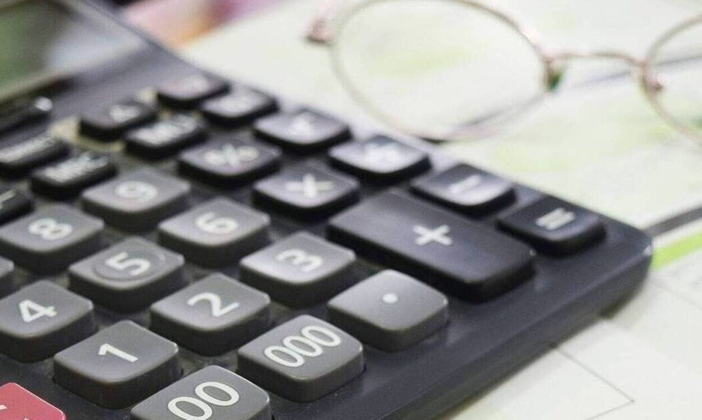 Φορολογικές Δηλώσεις 2021: Έως πότε η υποβολή τους – Οι «παγίδες» για τους φιλοξενούμενους