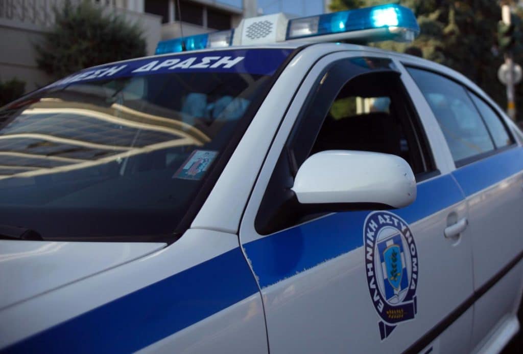 Μύκονος: Συναγερμός για διαβόητο κακοποιό που φέρεται να βρίσκεται στο νησί – Ένταλμα από την Interpol σε βάρος του Μύκονος: Συναγερμός για διαβόητο κακοποιό που φέρεται να βρίσκεται στο νησί – Ένταλμα από την Interpol σε βάρος του