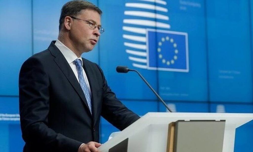 Ντομπρόβσκις: Στα τέλη Ιουλίου οι πρώτες εκταμιεύσεις από το Ταμείο Ανάκαμψης Ντομπρόβσκις: Στα τέλη Ιουλίου οι πρώτες εκταμιεύσεις από το Ταμείο Ανάκαμψης
