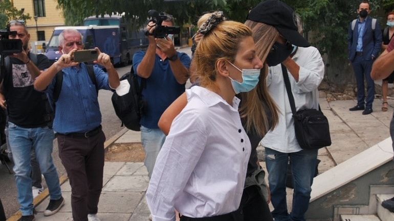 Τι υποστήριξε στην απολογία της η 29χρονη πρώην παίκτρια ριάλιτι που προφυλακίστηκε για διακίνηση ναρκωτικών Τι υποστήριξε στην απολογία της η 29χρονη πρώην παίκτρια ριάλιτι που προφυλακίστηκε για διακίνηση ναρκωτικών