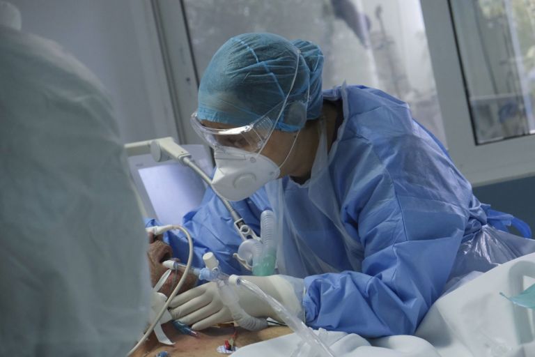 Κορωνοϊός – Η μετάλλαξη «Μu» εμφανίστηκε στην Ελλάδα – Συναγερμός για την αύξηση των διασωληνωμένων Κορωνοϊός – Η μετάλλαξη «Μu» εμφανίστηκε στην Ελλάδα – Συναγερμός για την αύξηση των διασωληνωμένων