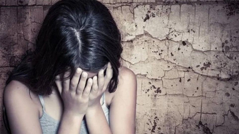 Συνελήφθη 35χρονος προπονητής τένις για σεξουαλική κακοποίηση δύο ανήλικων αθλητριών του Συνελήφθη 35χρονος προπονητής τένις για σεξουαλική κακοποίηση δύο ανήλικων αθλητριών του