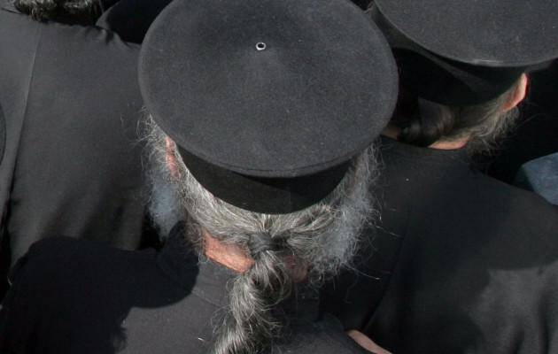 Τραγωδία στην Ηλεία: Ξεκληρίστηκε οικογένεια ιερέα από τον κορονοϊό Τραγωδία στην Ηλεία: Ξεκληρίστηκε οικογένεια ιερέα από τον κορονοϊό