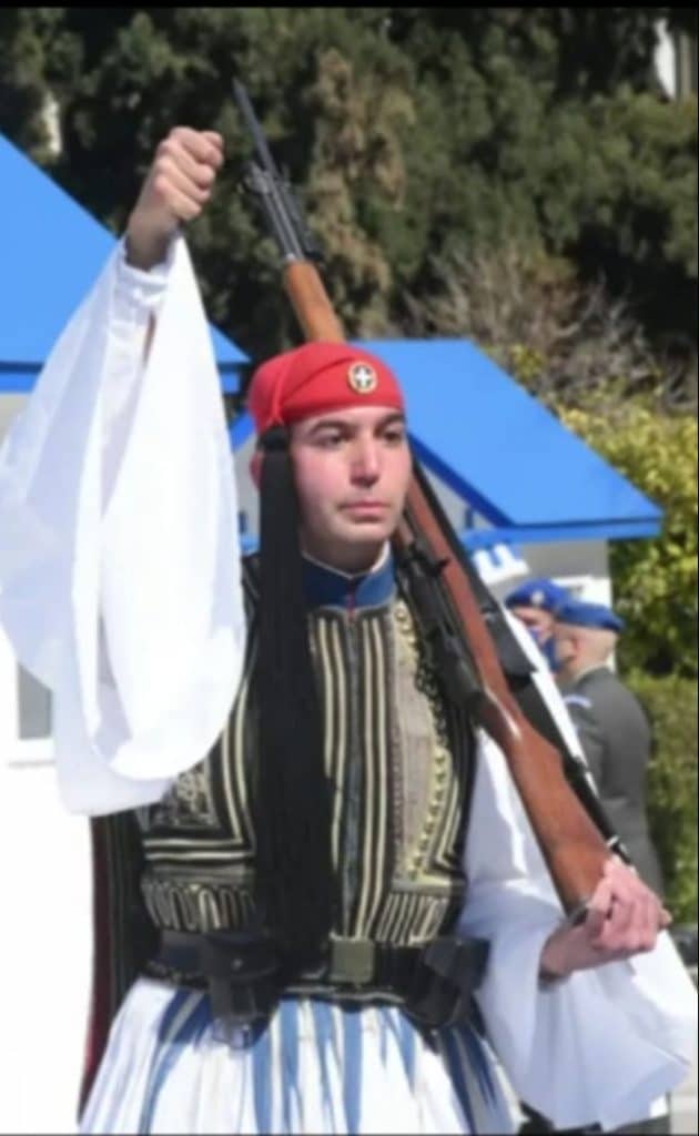 Μέλος της Προεδρικής Φρουράς ο Δομοκίτης  Νικόλαος Ευαγγελόπουλος