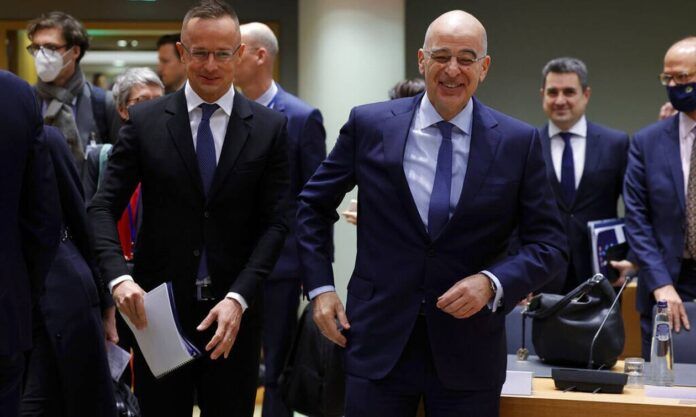 Ικανοποίηση της Ελλάδας για την καταδίκη από τους «27» των τουρκικών προκλήσεων Ικανοποίηση της Ελλάδας για την καταδίκη από τους «27» των τουρκικών προκλήσεων