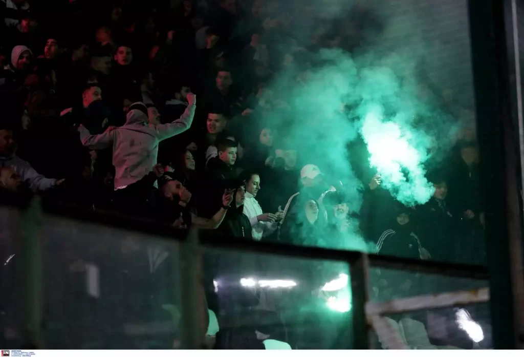 Τρεις οπαδοί του Παναθηναϊκού στη φυλακή για την εγκληματική οργάνωση με αντικείμενο την οπαδική βία Τρεις οπαδοί του Παναθηναϊκού στη φυλακή για την εγκληματική οργάνωση με αντικείμενο την οπαδική βία