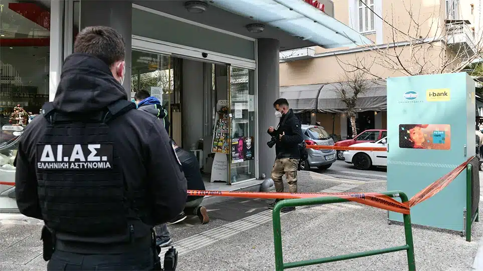 Συνελήφθησαν οι 5 ληστές της χρηματαποστολής στο Παγκράτι – Είναι Έλληνες, είχαν στην κατοχή τους βαρύ οπλισμό