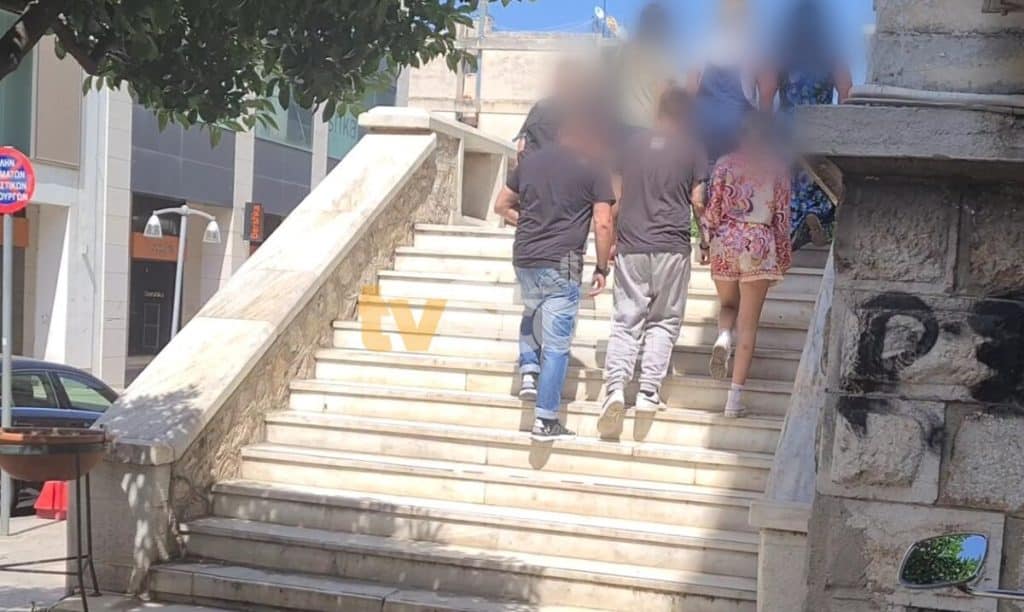 Λαμία: Στα δικαστήρια η εγκληματική οργάνωση που εξαπατούσε ανυποψίαστα θύματα. (video)