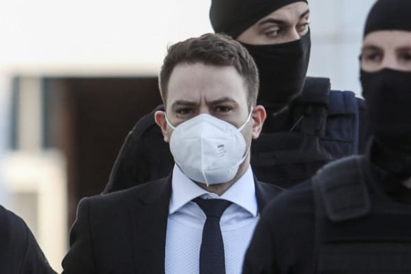Δολοφονία Καρολάιν: «Δεν με ενδιαφέρει η καριέρα μου αλλά ότι δεν θα την ξαναδώ» είπε ο Μπάμπης Αναγνωστόπουλος Δολοφονία Καρολάιν: «Δεν με ενδιαφέρει η καριέρα μου αλλά ότι δεν θα την ξαναδώ» είπε ο Μπάμπης Αναγνωστόπουλος