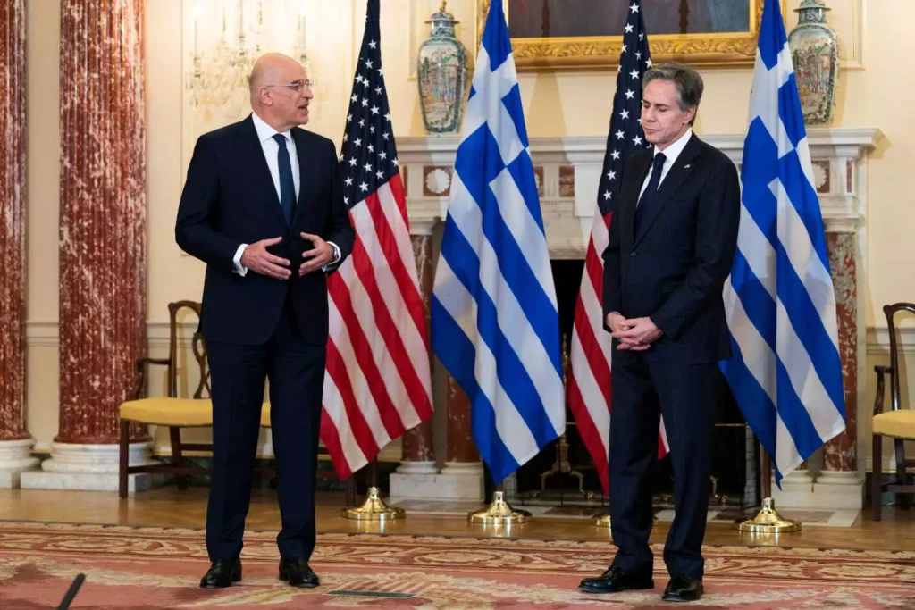 Δένδιας – Μπλίνκεν συζήτησαν για στρατηγική συνεργασία Ελλάδας -ΗΠΑ, ενεργειακά και τουρκική παραβατικότητα Δένδιας – Μπλίνκεν συζήτησαν για στρατηγική συνεργασία Ελλάδας -ΗΠΑ, ενεργειακά και τουρκική παραβατικότητα