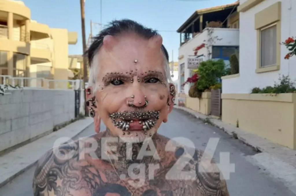 Ο άνθρωπος με τις περισσότερες σωματικές τροποποιήσεις στον κόσμο βρίσκεται στην Κρήτη Ο άνθρωπος με τις περισσότερες σωματικές τροποποιήσεις στον κόσμο βρίσκεται στην Κρήτη