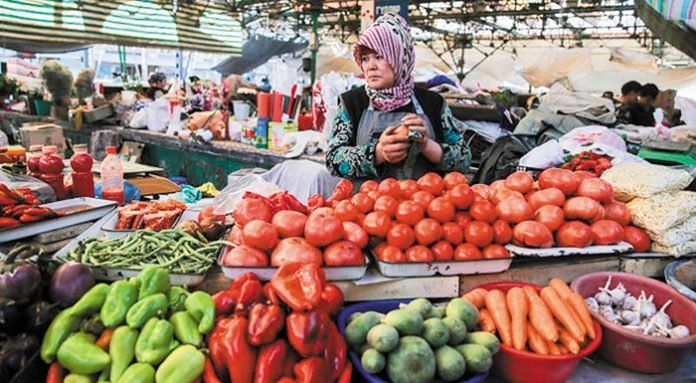 Έτσι ζουν στη Ρωσία μετά την εισβολή στην Ουκρανία – Οι ελλείψεις σε αγαθά, ο περιορισμός στην ενημέρωση και η λογοκρισία Έτσι ζουν στη Ρωσία μετά την εισβολή στην Ουκρανία – Οι ελλείψεις σε αγαθά, ο περιορισμός στην ενημέρωση και η λογοκρισία