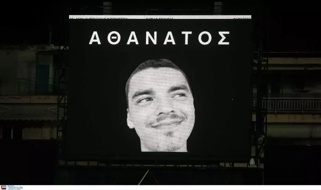 Άλκης Καμπανός: Στο εδώλιο οι 12 κατηγορούμενοι
