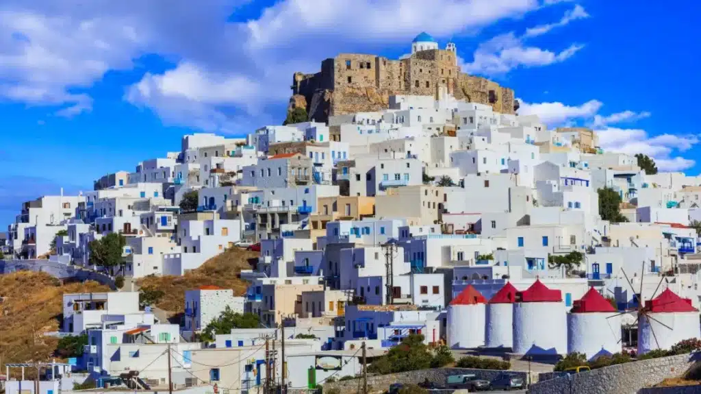 Η Ελλάδα είναι το ιδανικό μέρος για διακοπές παγκοσμίως, γράφει η ιταλική «La Repubblica» Η Ελλάδα είναι το ιδανικό μέρος για διακοπές παγκοσμίως, γράφει η ιταλική «La Repubblica»