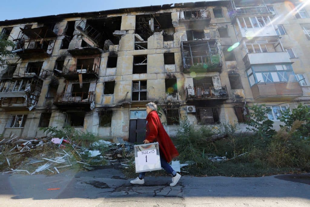 Ουκρανία: Ελεύθερη η δασκάλα ελληνικών που συνέλαβαν οι Ρώσοι στο Ντονέτσκ Ουκρανία: Ελεύθερη η δασκάλα ελληνικών που συνέλαβαν οι Ρώσοι στο Ντονέτσκ